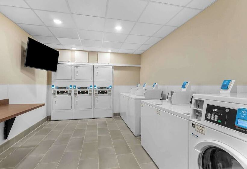 هتل Everhome Suites Cheyenne