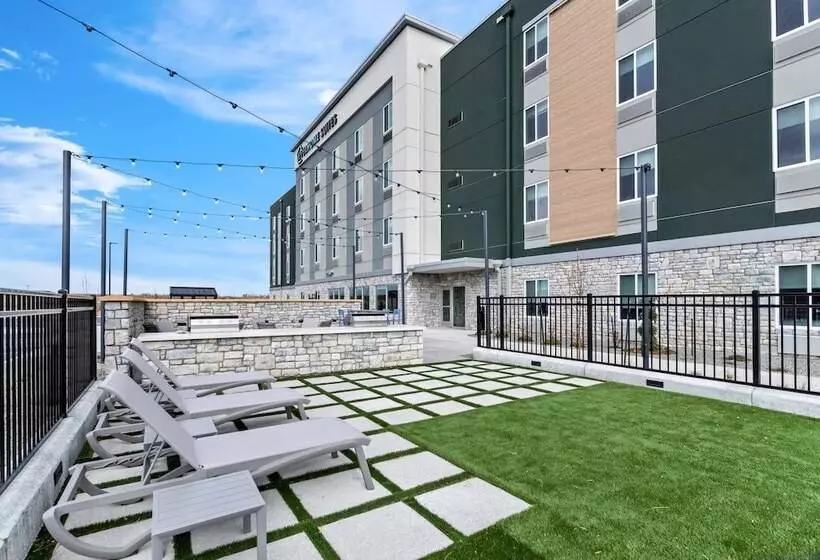 هتل Everhome Suites Cheyenne