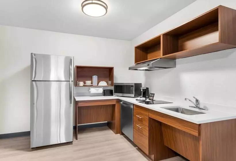 هتل Everhome Suites Cheyenne