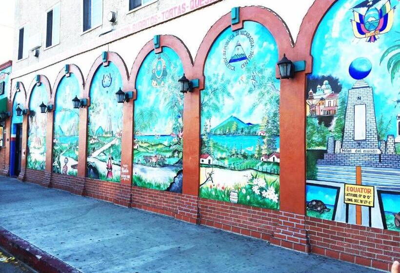 فندق صغير Hollywood Stay