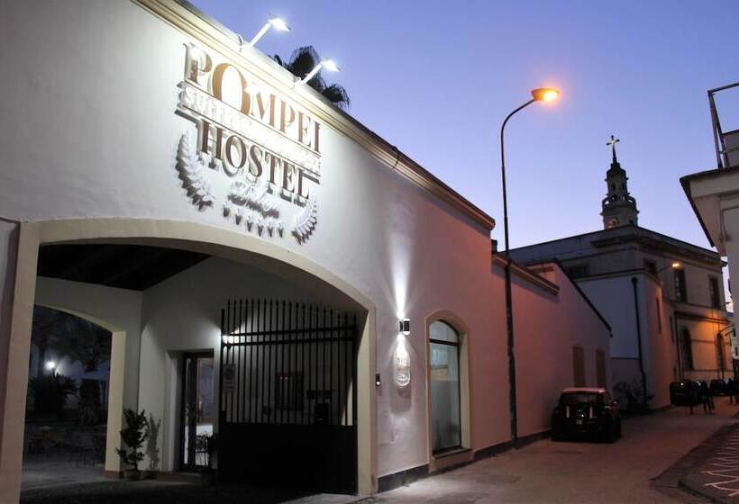Pompei Hostel Deluxe