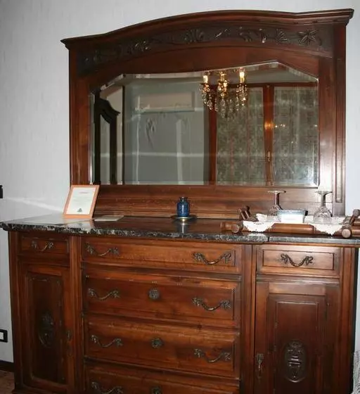 تختخواب و صبحانه Anticoborgo