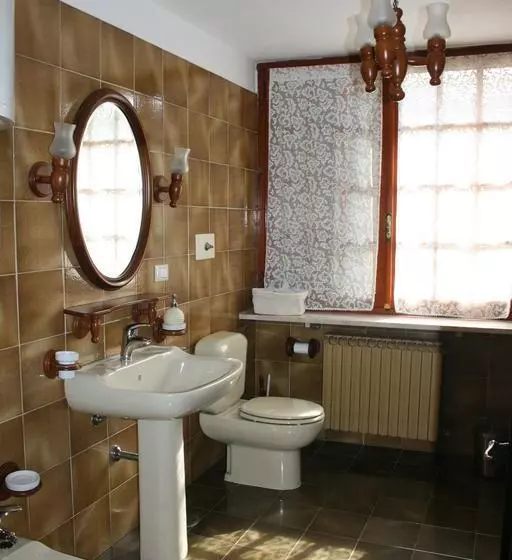 تختخواب و صبحانه Anticoborgo