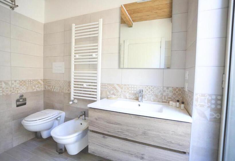 مبيت وإفطار Il Viaggiatore Via Indipendenza 2