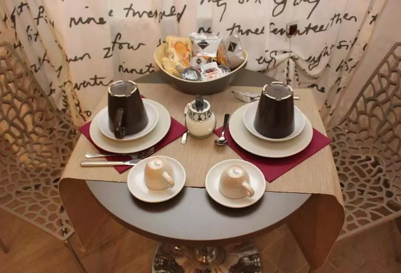 Aamiaismajoitus (B&B) Le Stanze D Ercole