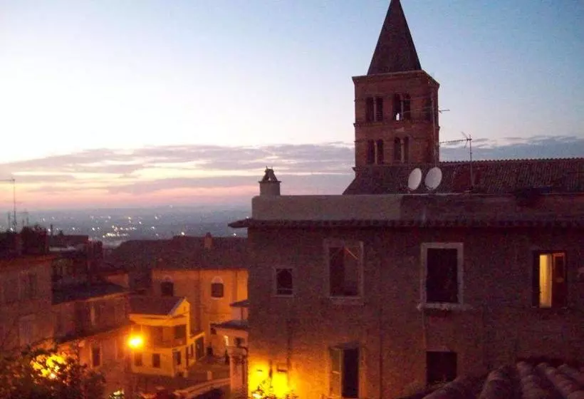 Aamiaismajoitus (B&B) Le Stanze D Ercole