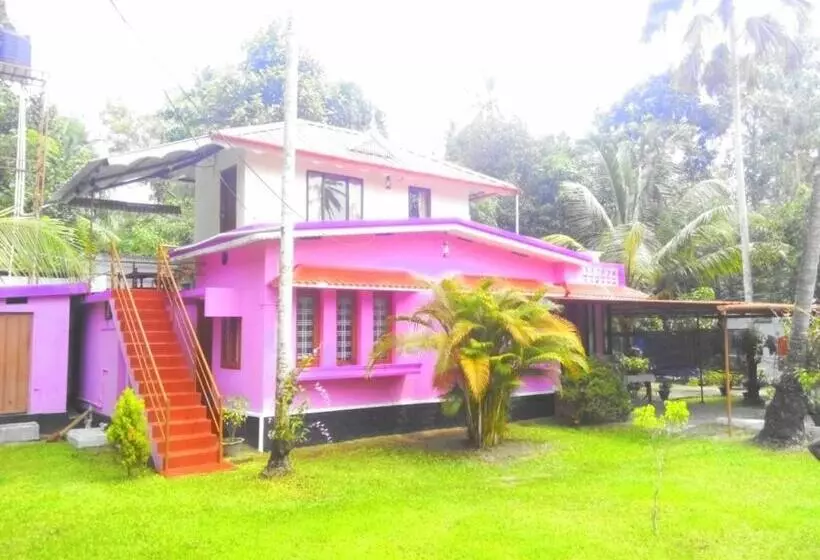 Aamiaismajoitus (B&B) Marari Nest Beach Homestay