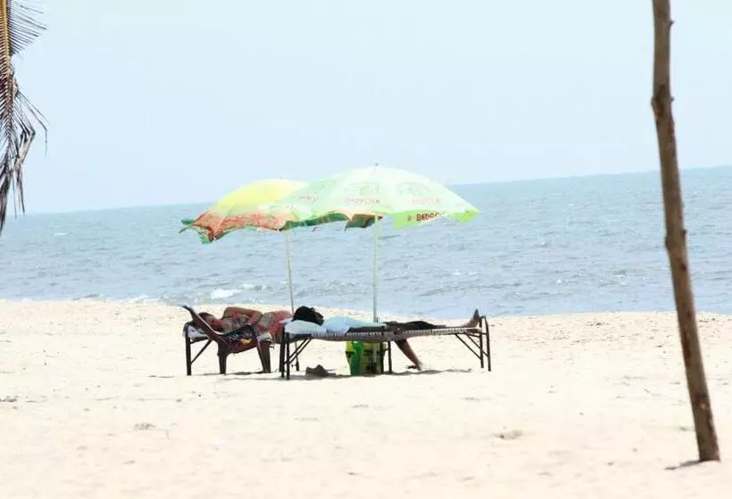 Aamiaismajoitus (B&B) Marari Nest Beach Homestay