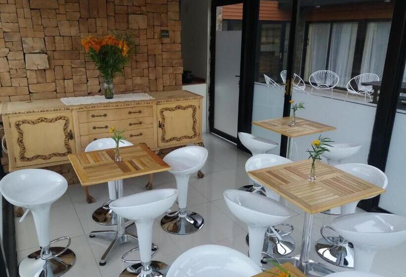 Casa Hotel Trocha Angosta