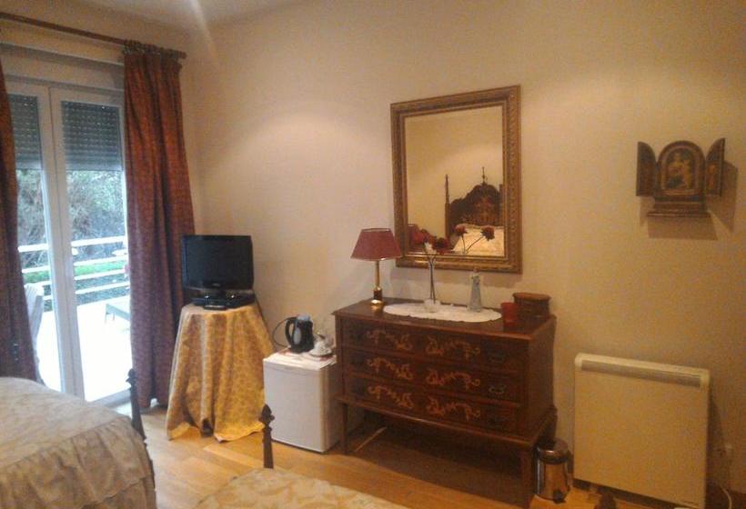 Casa De Trajinha B&b