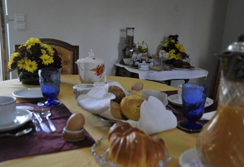 Casa De Trajinha B&b