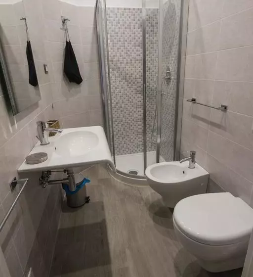 هتل Albergo Aduepassi & Servizio Bike Shuttle