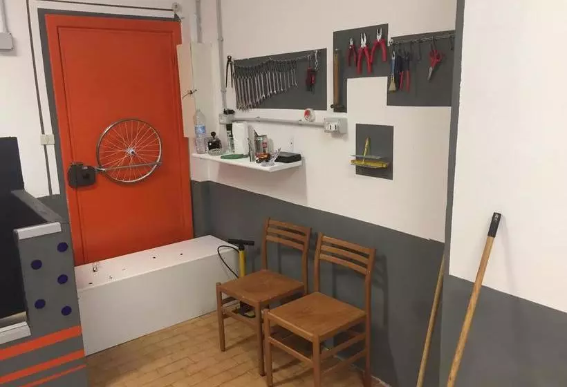 هتل Albergo Aduepassi & Servizio Bike Shuttle