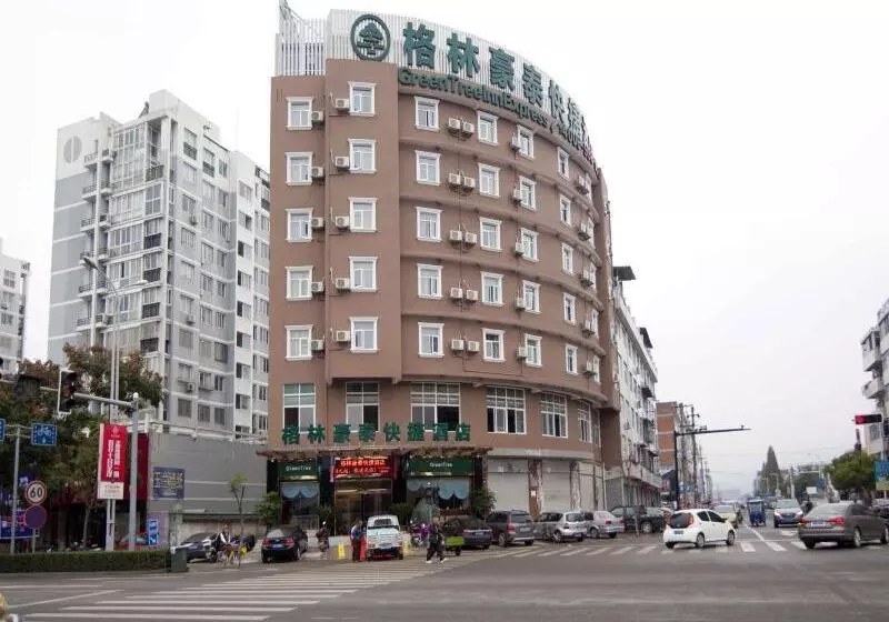Hotelli Greentree Inn Taizhou Xianju Passenger Center West Huancheng Road Express