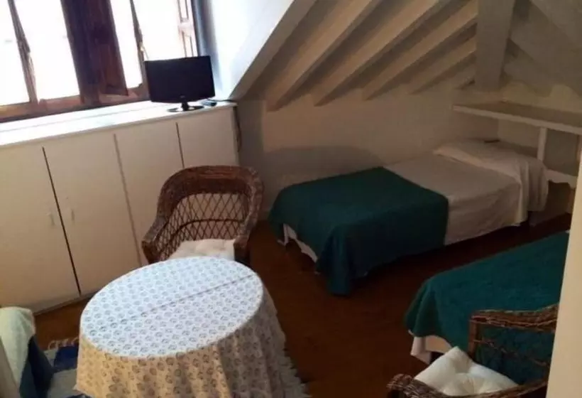 ホテル Posada La Casona De Ucieda