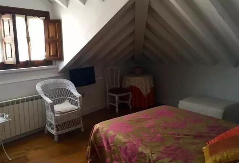 ホテル Posada La Casona De Ucieda