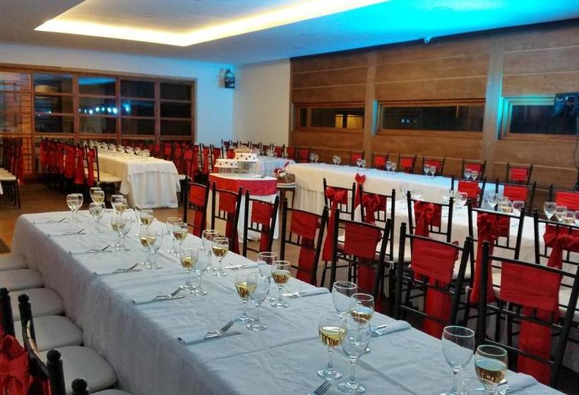 בית מלון כפרי Santiamen De La Villa