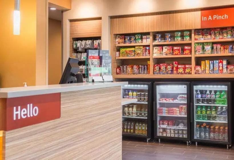 Hotelli Towneplace Suites By Marriott New Hartford