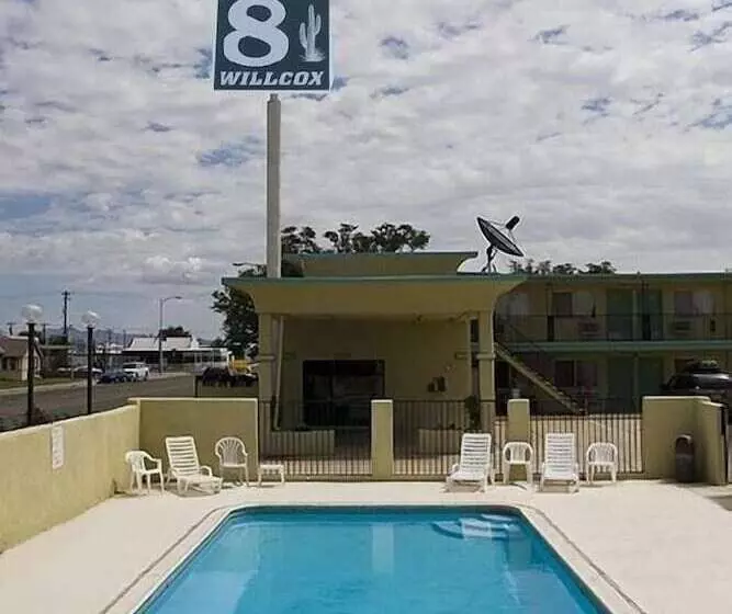 Motel 8 Willcox