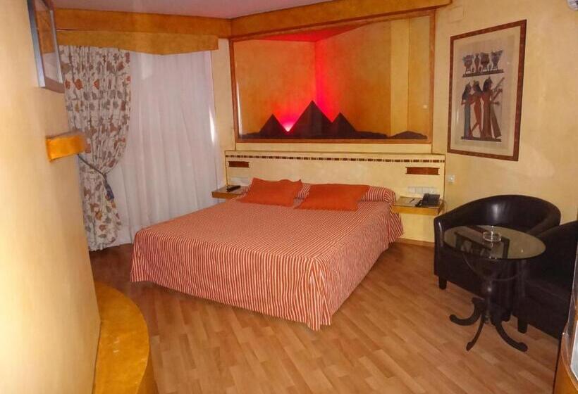 汽车旅馆  Valle Del Nilo