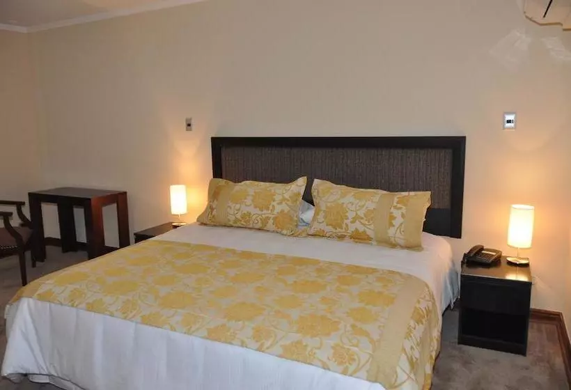 Nuevo Hotel Constitucion