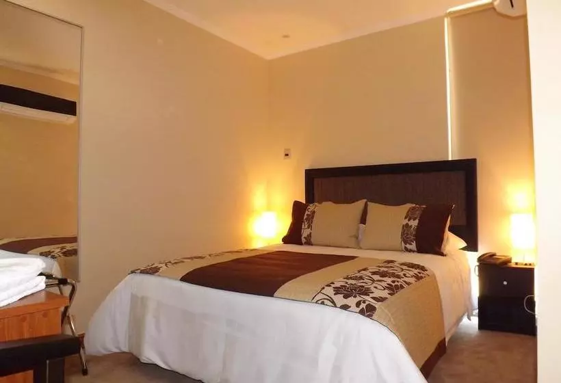 Nuevo Hotel Constitucion