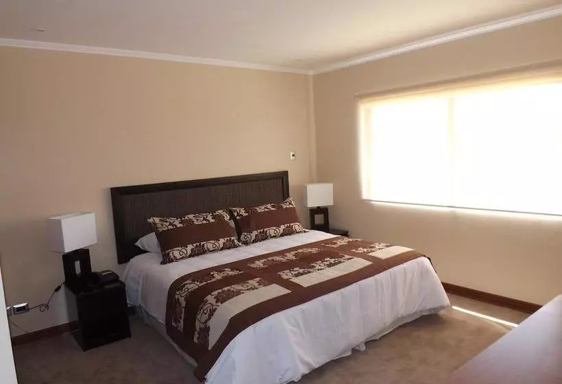 Nuevo Hotel Constitucion