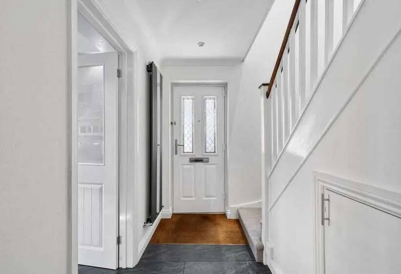 レジデンス Knights Rest  Beautiful Home In Dover With Parking