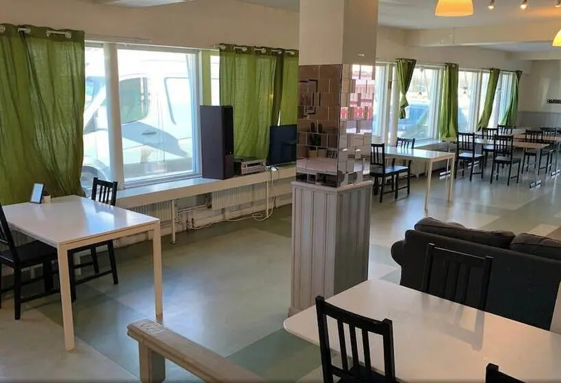 モーテル Sundsvall Hotel Apartments