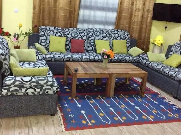 Bob Apartments