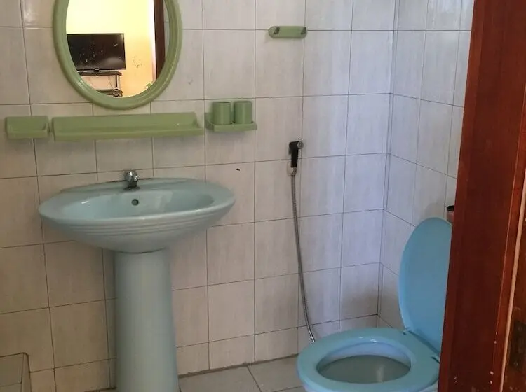 Bob Apartments