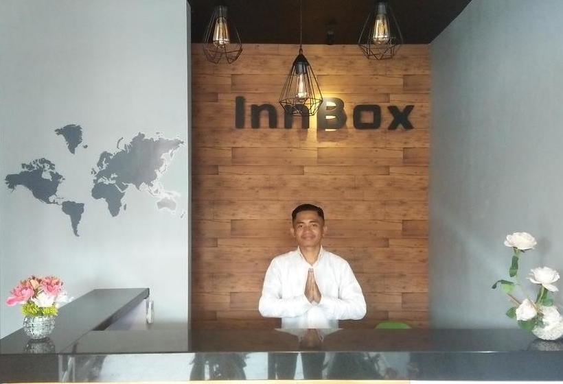 הוסטל Innbox Capsule