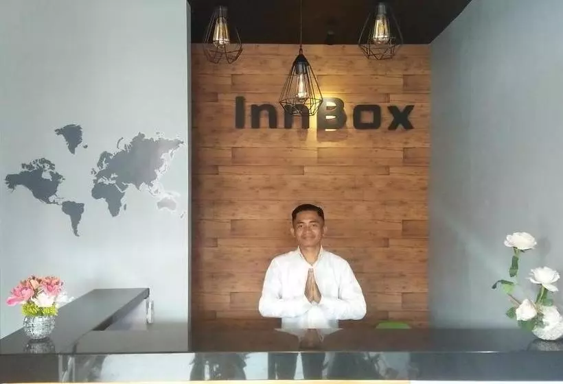 Hostel Innbox Capsule
