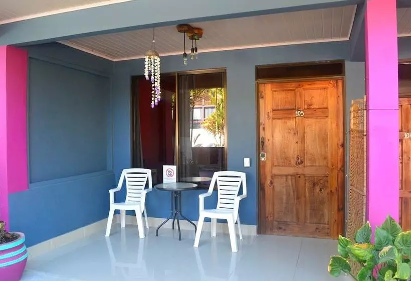 Retkeilymaja Millenium Manuel Antonio Park And Beach