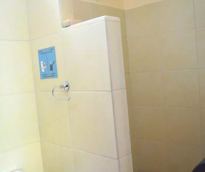 Retkeilymaja Millenium Manuel Antonio Park And Beach