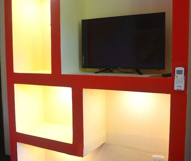 ユースホステル Millenium Manuel Antonio Park And Beach