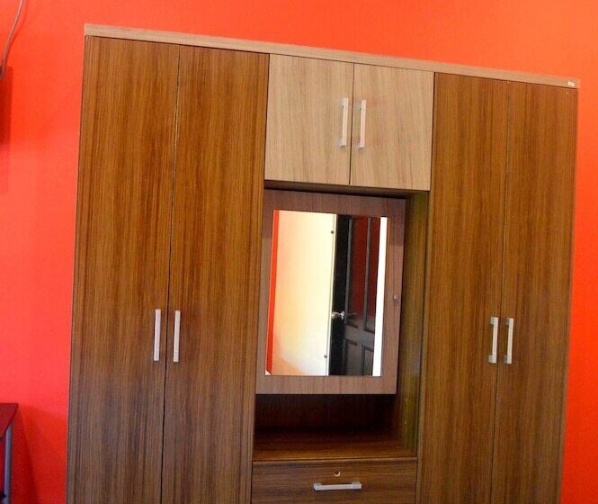 ユースホステル Millenium Manuel Antonio Park And Beach