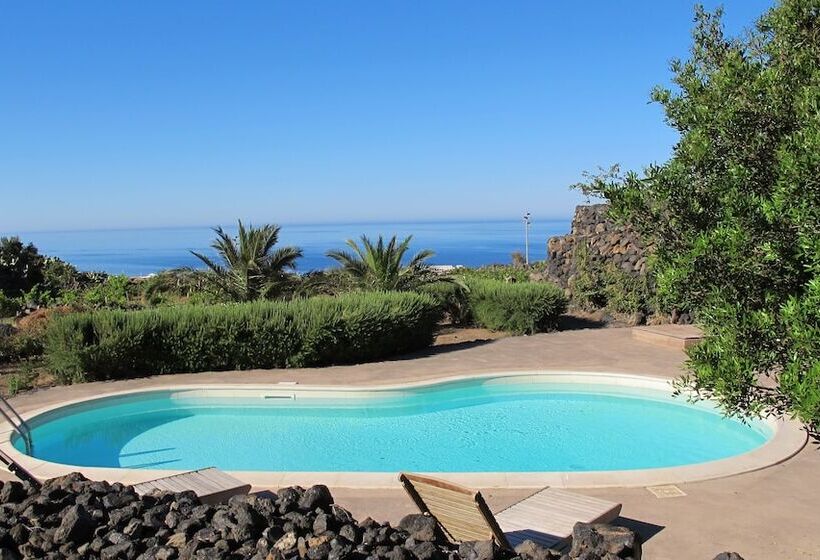 בית מלון כפרי Dammusi Sciuvechi