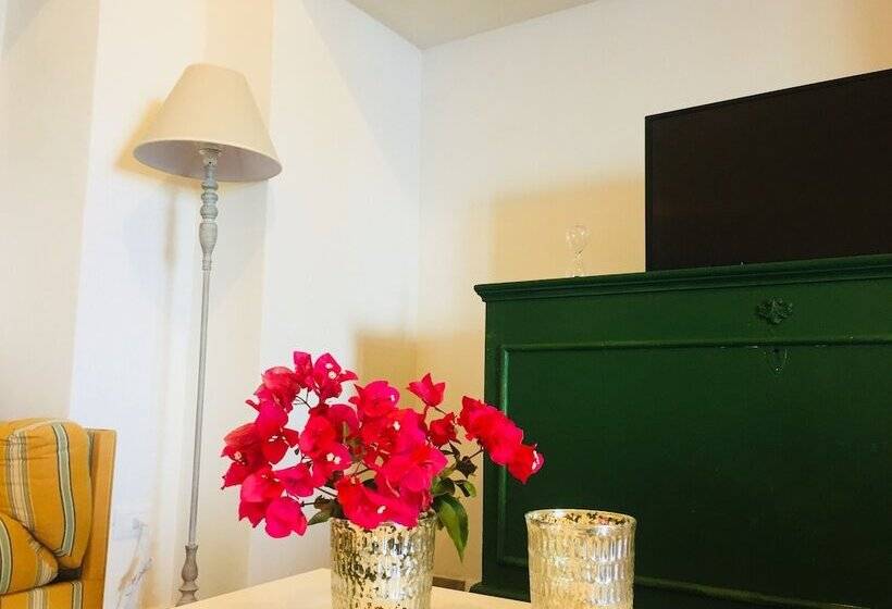 בית מלון כפרי Dammusi Sciuvechi