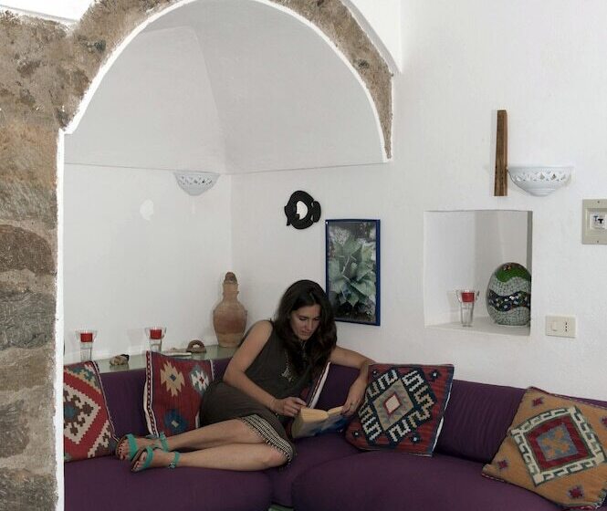 בית מלון כפרי Dammusi Sciuvechi