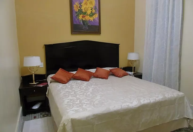 Hotelli E Central Villa Clara