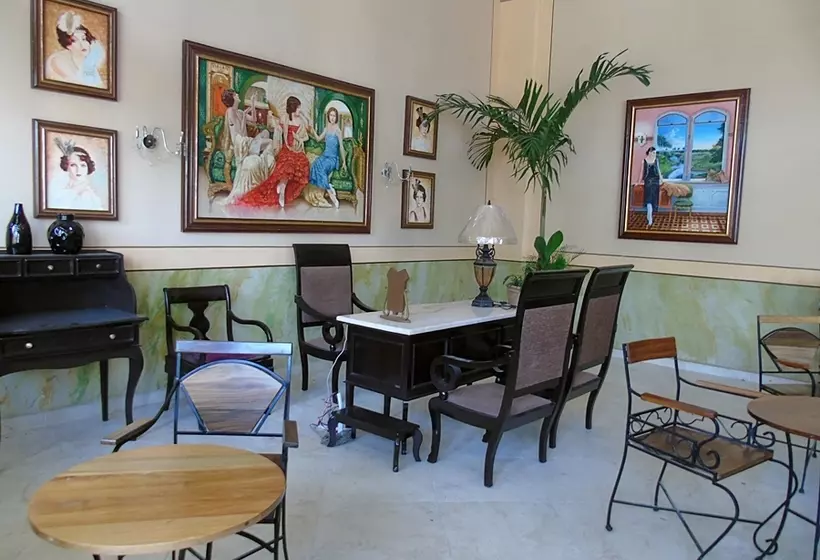 Hotelli E Central Villa Clara