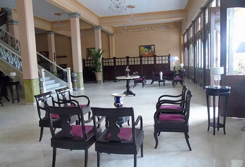 Hotelli E Central Villa Clara