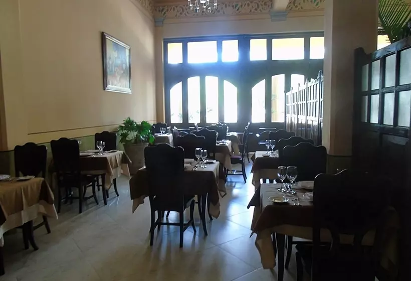 Hotelli E Central Villa Clara