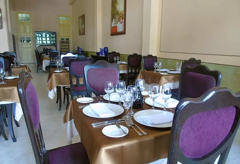 Hotelli E Central Villa Clara