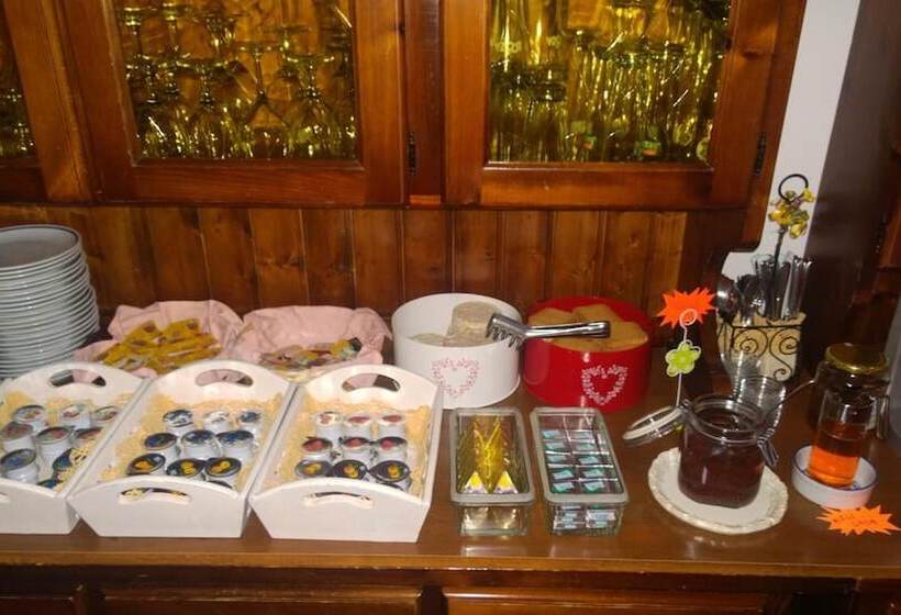 هتل Garni Defrancesco