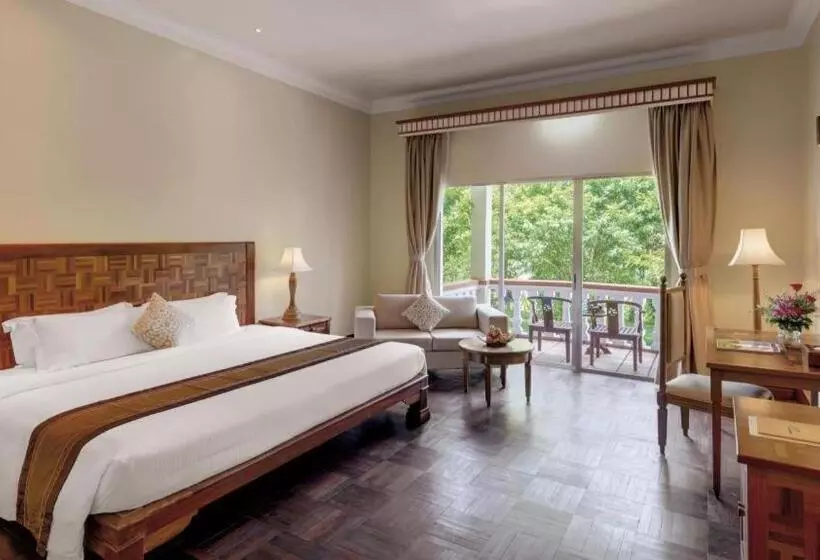 ホテル Lakeside By Sokha Beach Resort