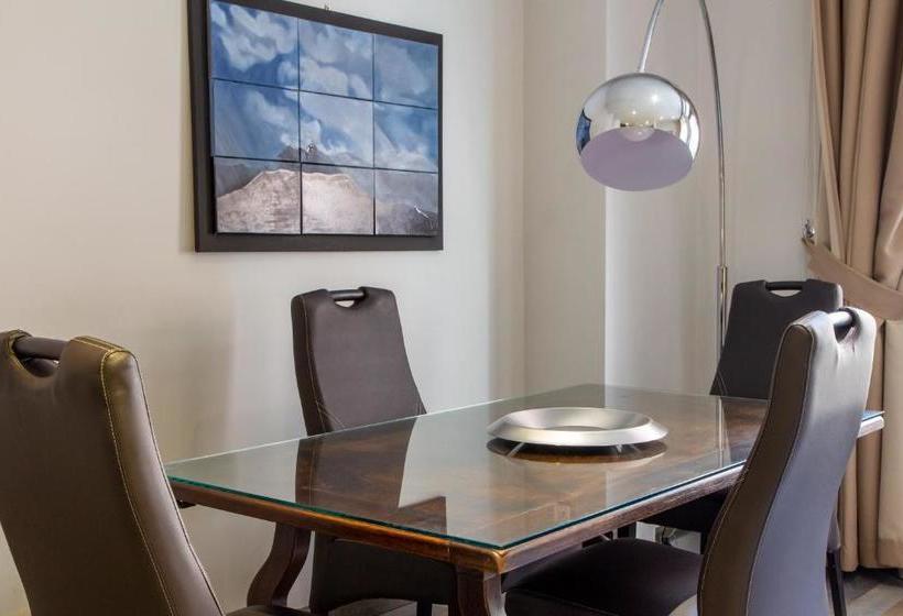 ホテル Le Jardin Romain Luxury Apartment