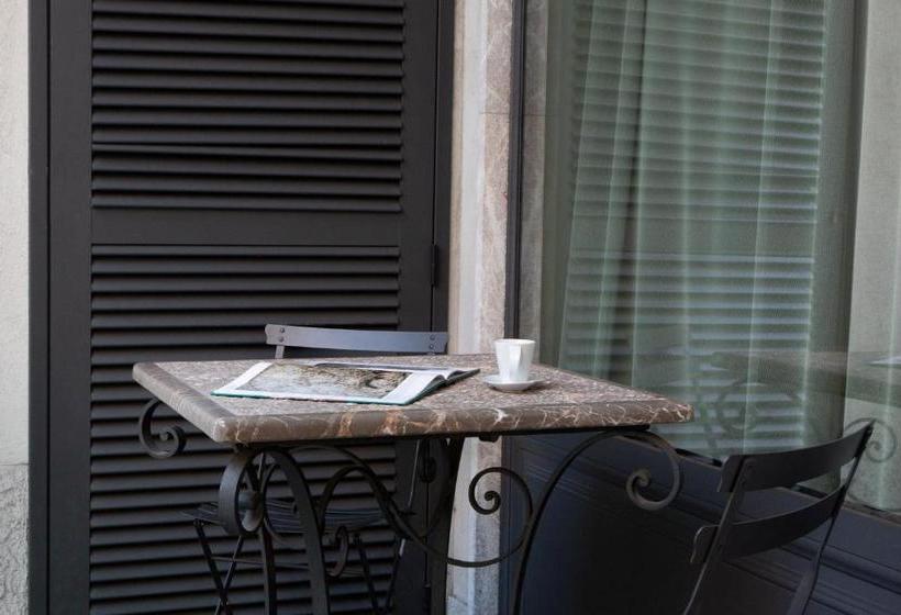 ホテル Le Jardin Romain Luxury Apartment