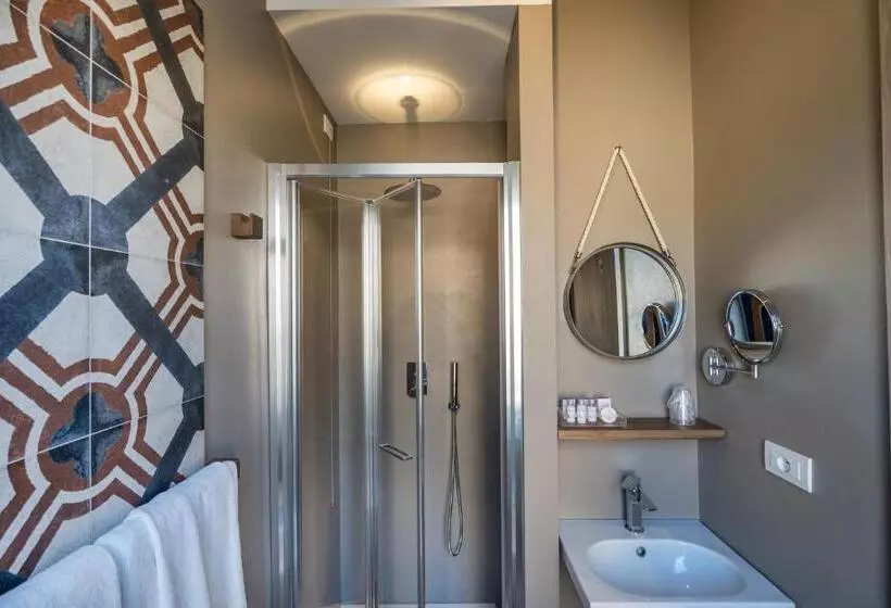 Hotelli Marina Garden